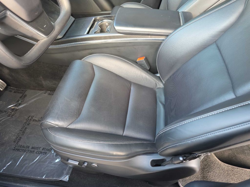 2022 Tesla Model X Image 10