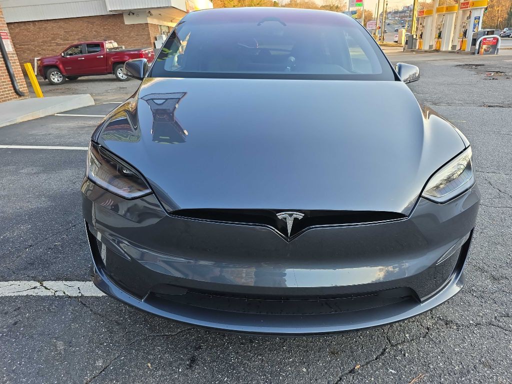 2023 Tesla Model X Image 8
