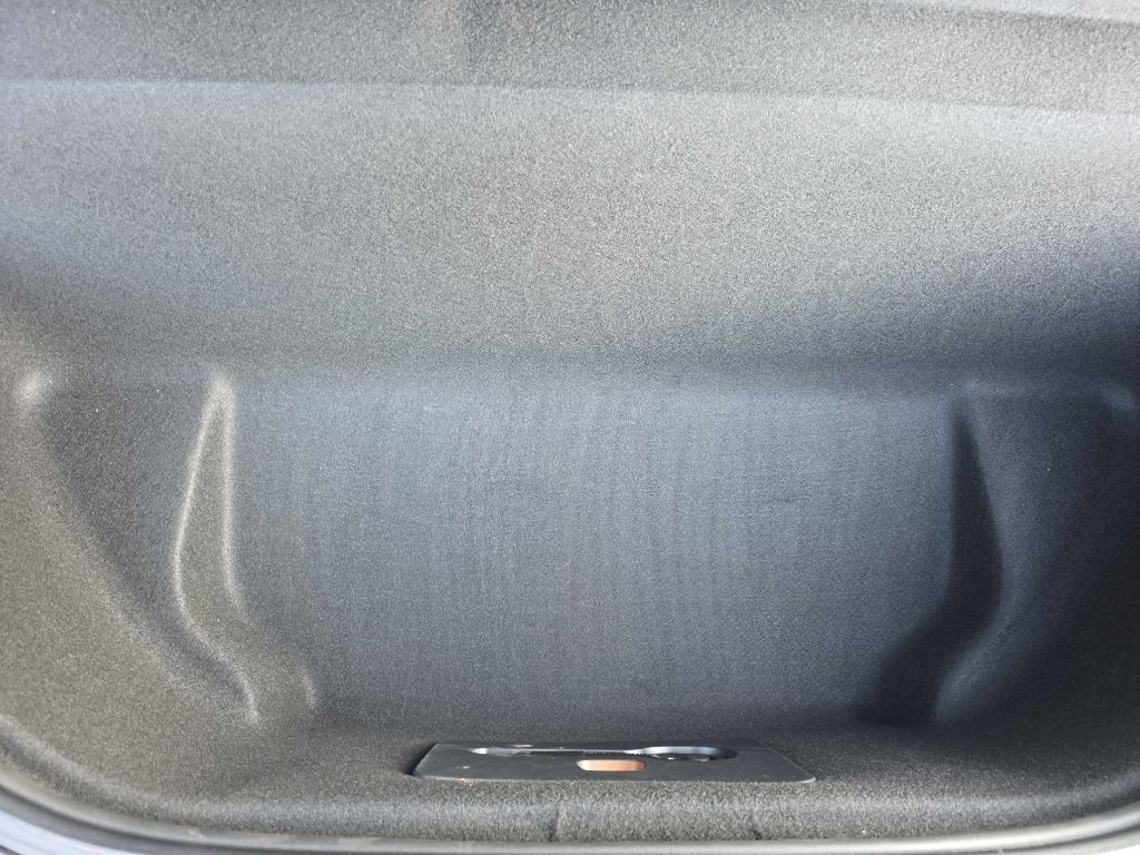 2023 Tesla Model X Image 22