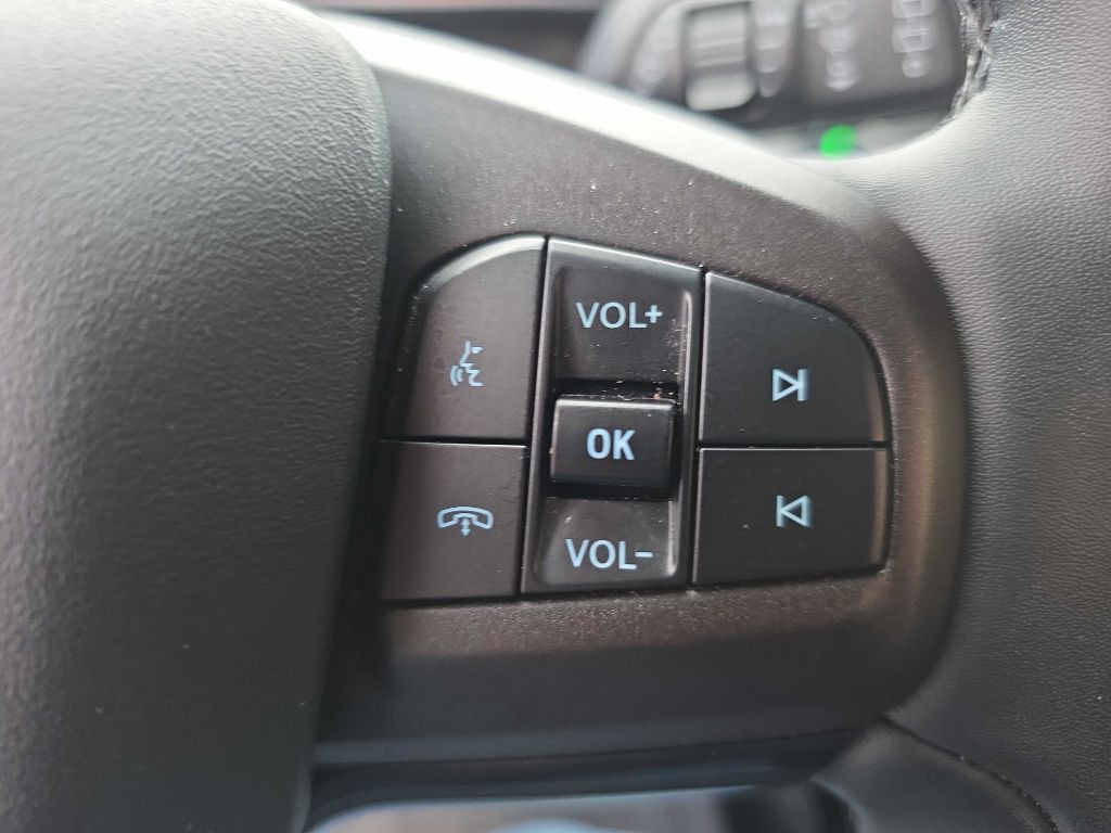 2021 Ford Mustang Image 17