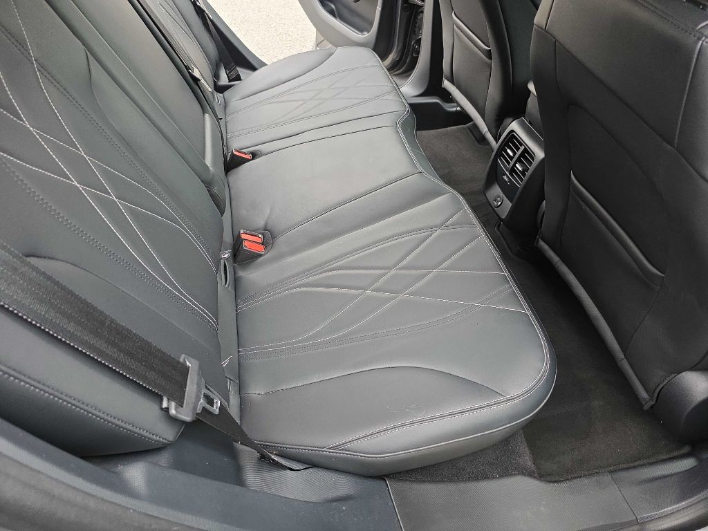 2021 Ford Mustang Image 22