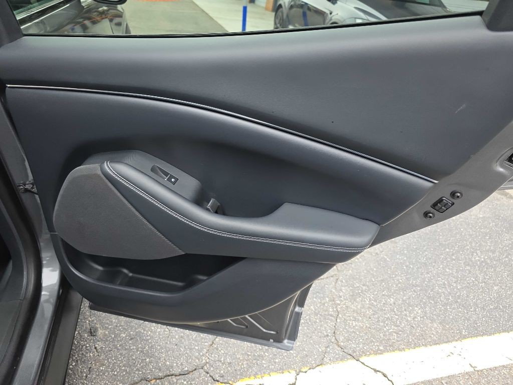 2021 Ford Mustang Image 23