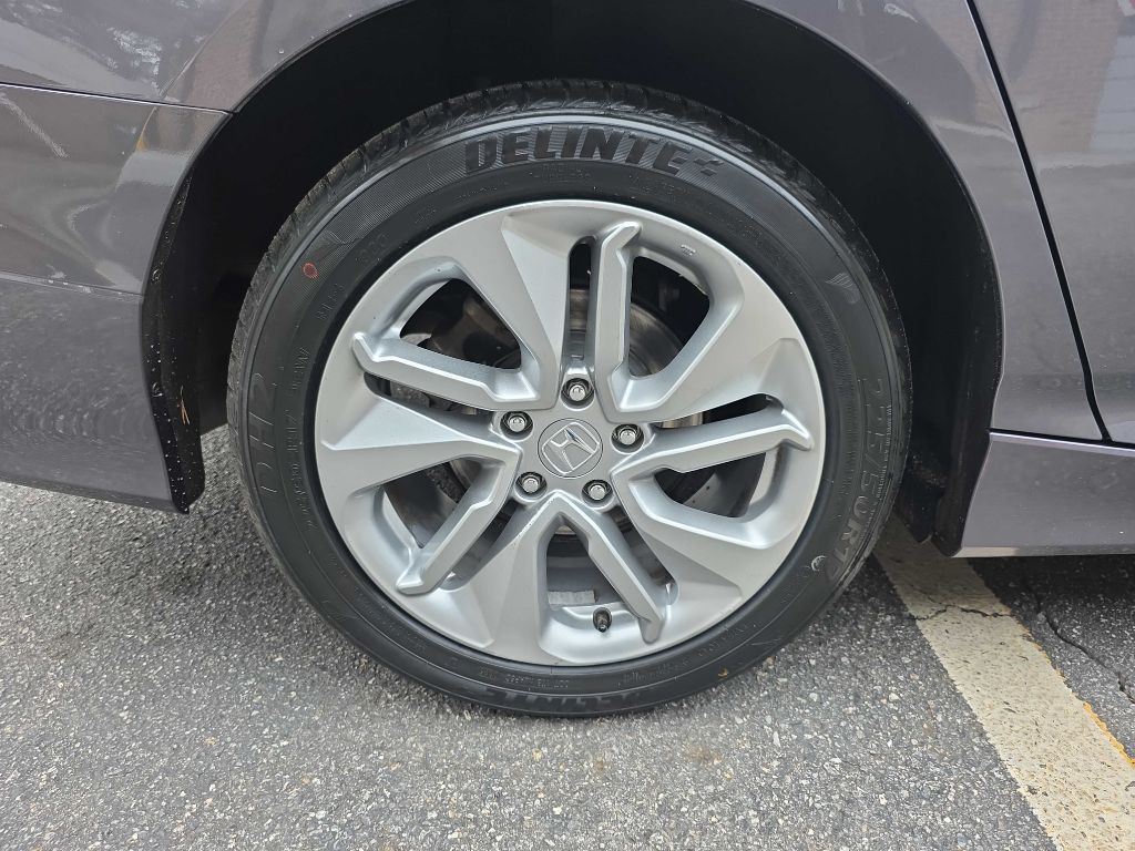 2020 Honda Accord Image 23