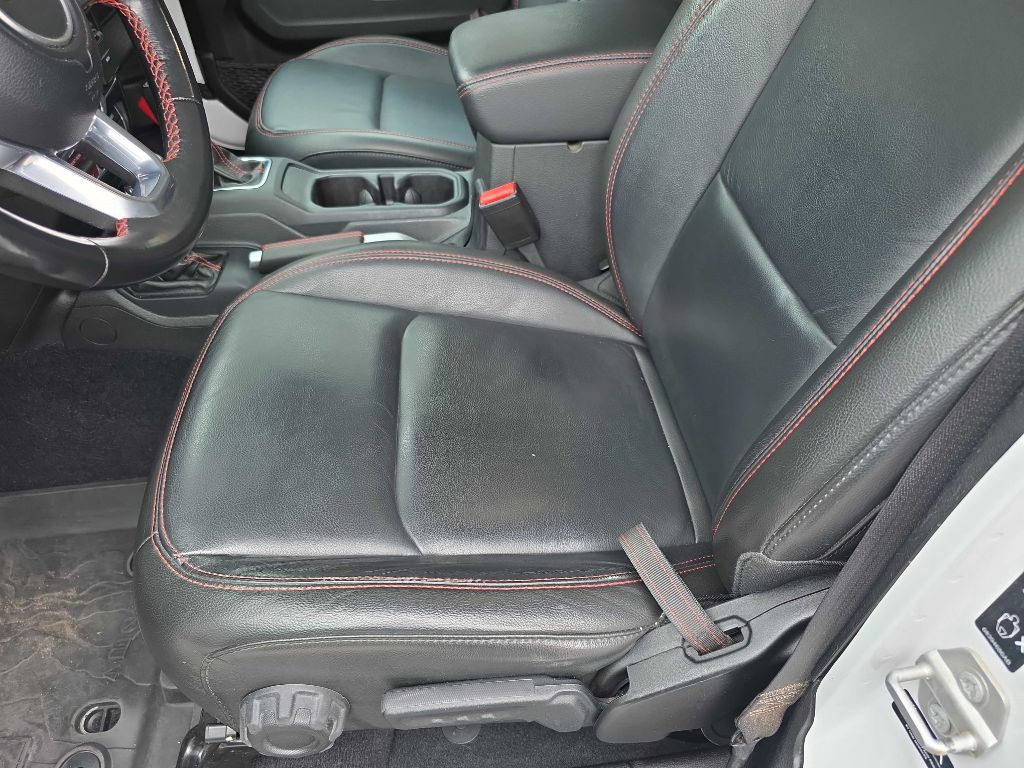 2022 Jeep Gladiator Image 11