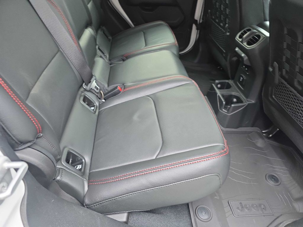 2022 Jeep Gladiator Image 22
