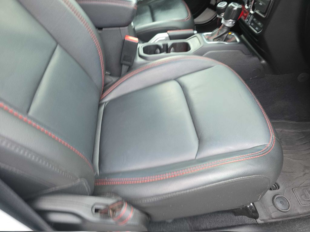 2022 Jeep Gladiator Image 25