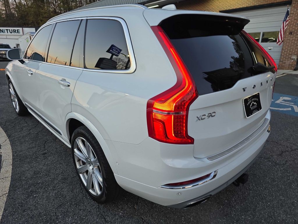 2019 Volvo XC90 Image 3