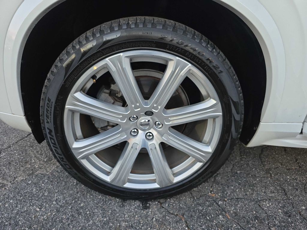 2019 Volvo XC90 Image 28
