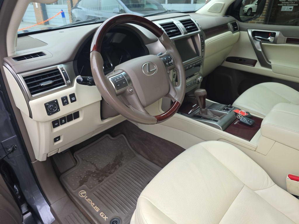 2015 Lexus GX 460 Image 9