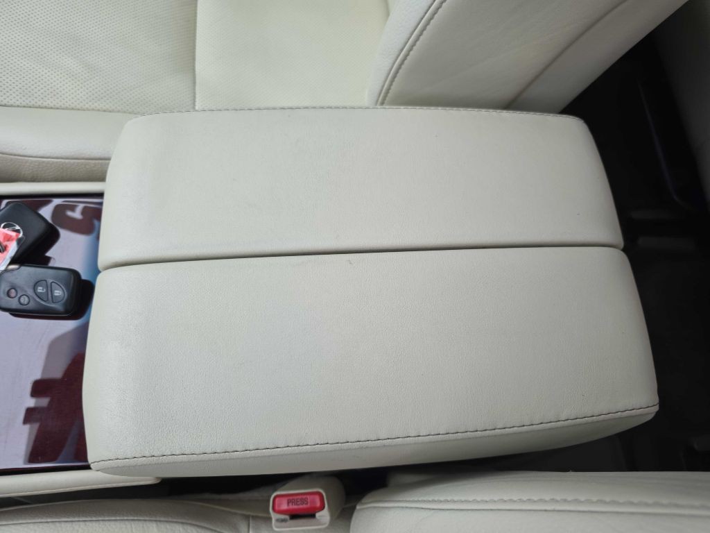 2015 Lexus GX 460 Image 12