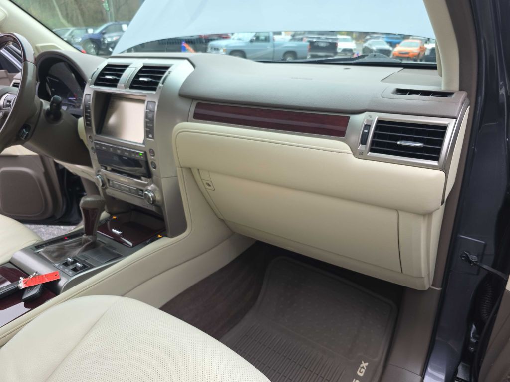 2015 Lexus GX 460 Image 27