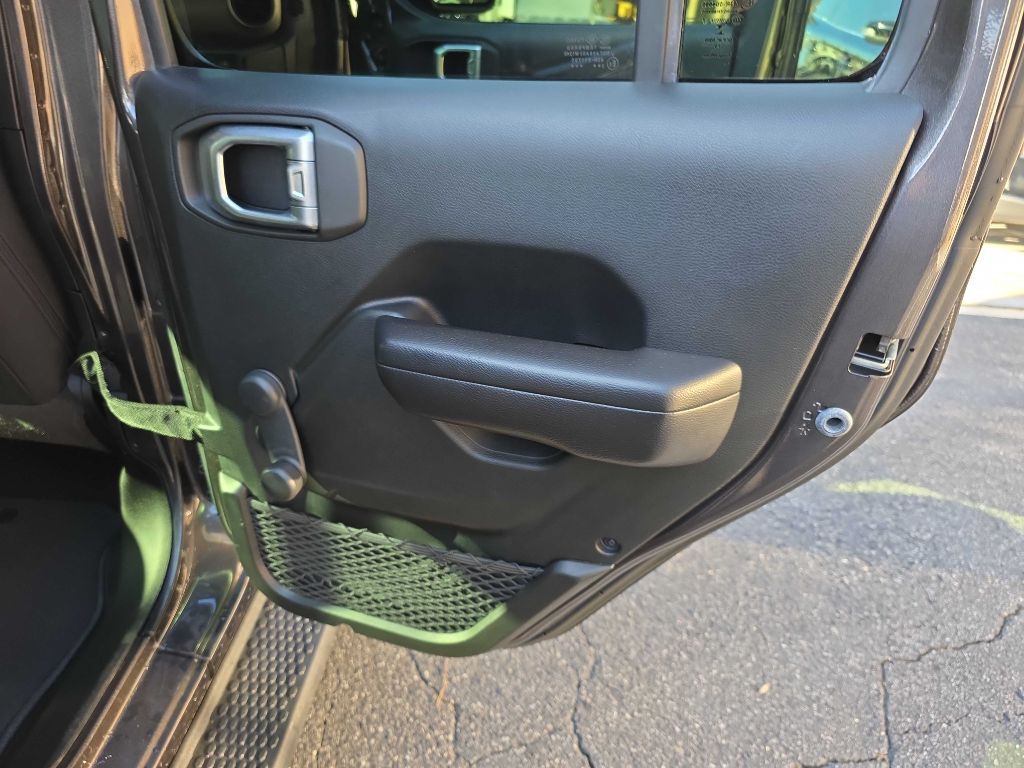 2020 Jeep Wrangler Unlimited Image 21