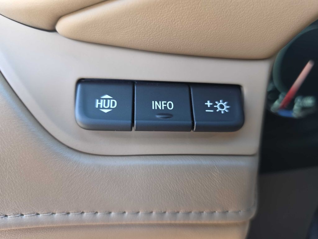 2019 Cadillac Escalade Image 15