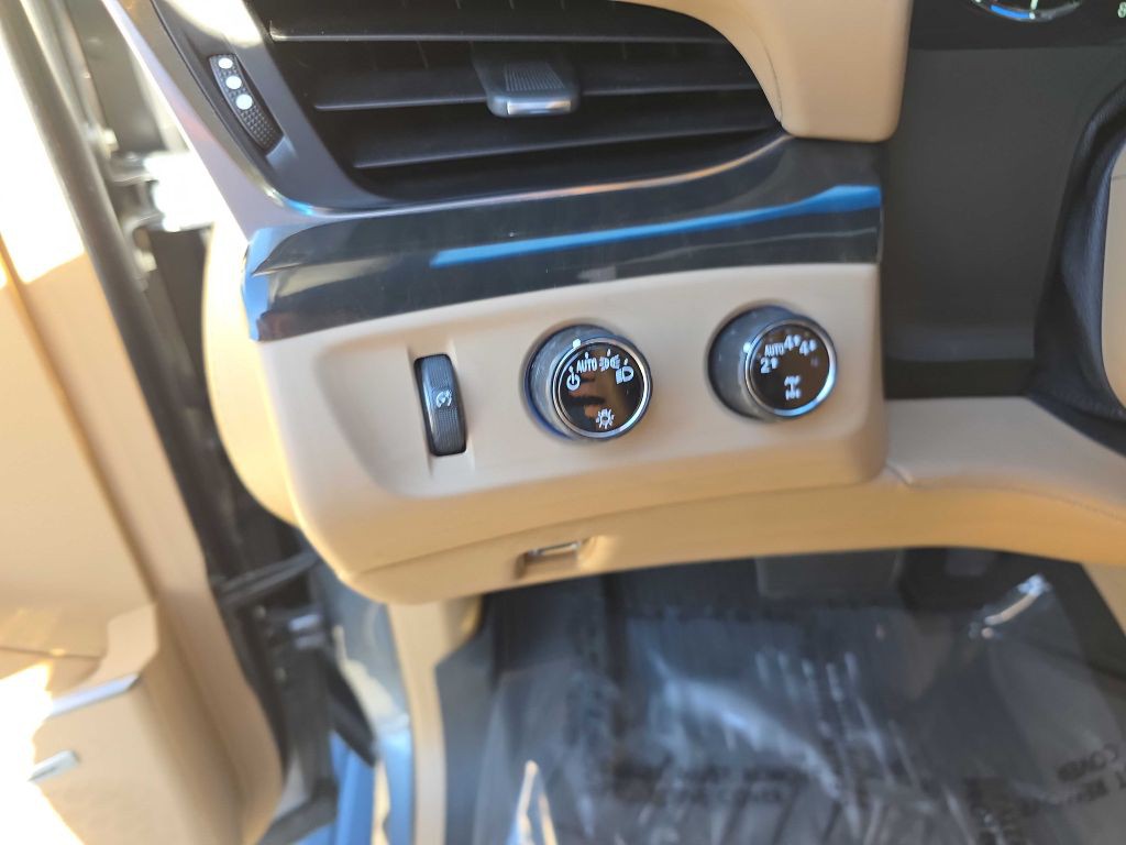 2019 Cadillac Escalade Image 18