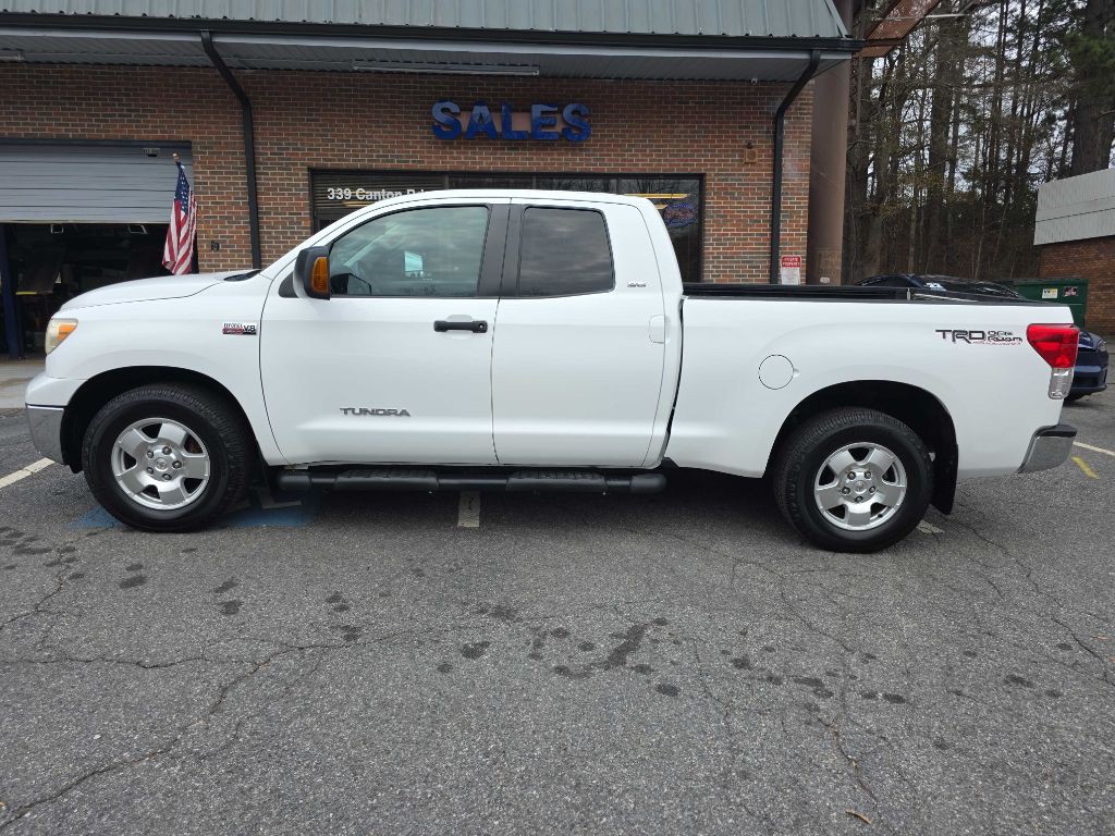 2010 Toyota Tundra Image 2