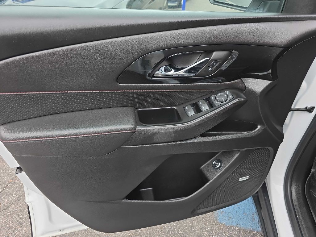2022 Chevrolet Traverse Image 12