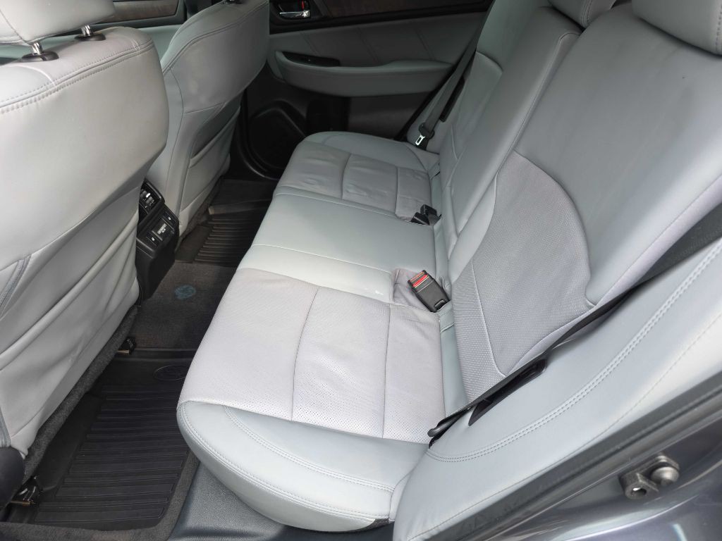 2018 Subaru Outback Image 22