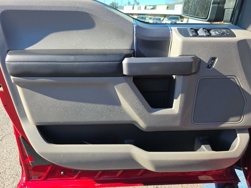 2016 Ford F-150 Image 12