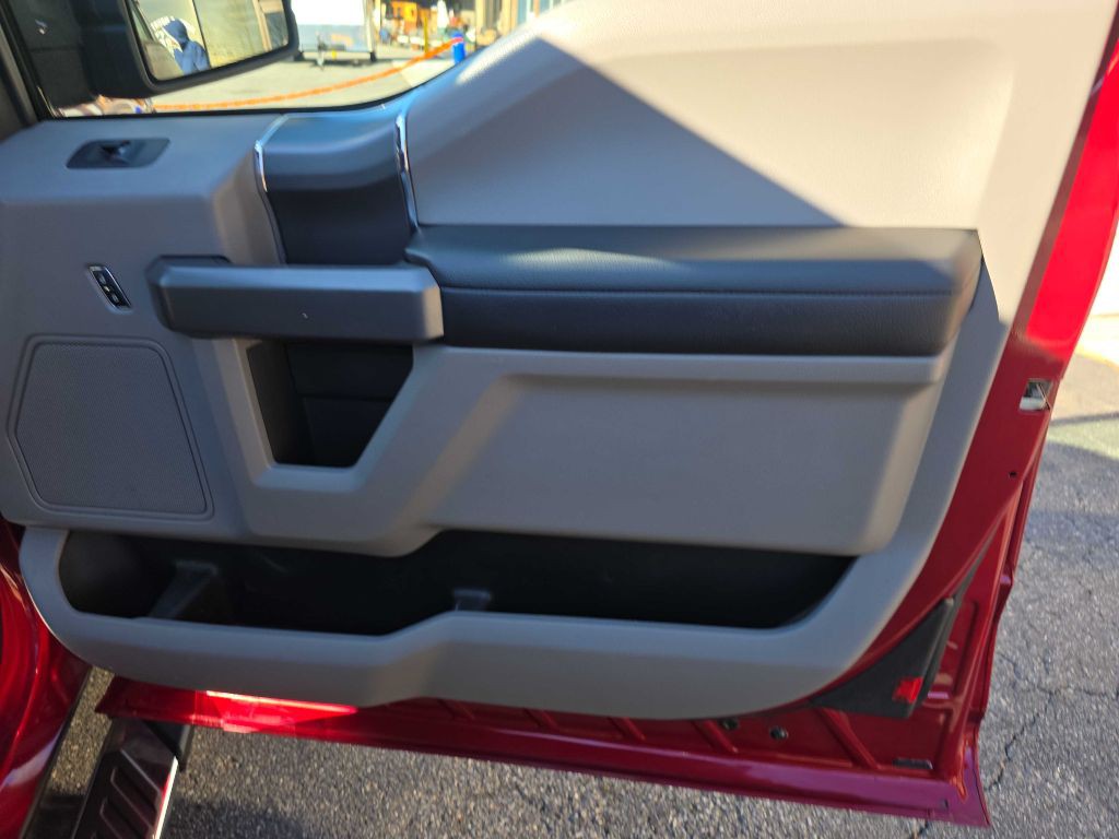 2016 Ford F-150 Image 20