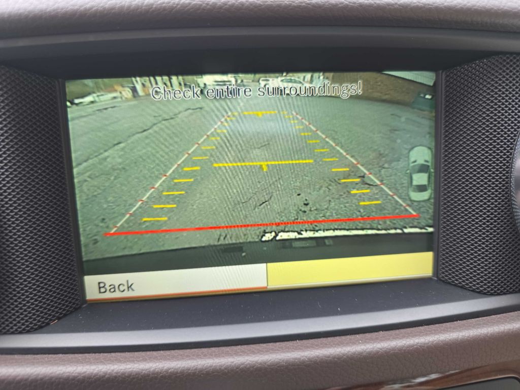 2013 Mercedes-Benz SL-Class Image 15