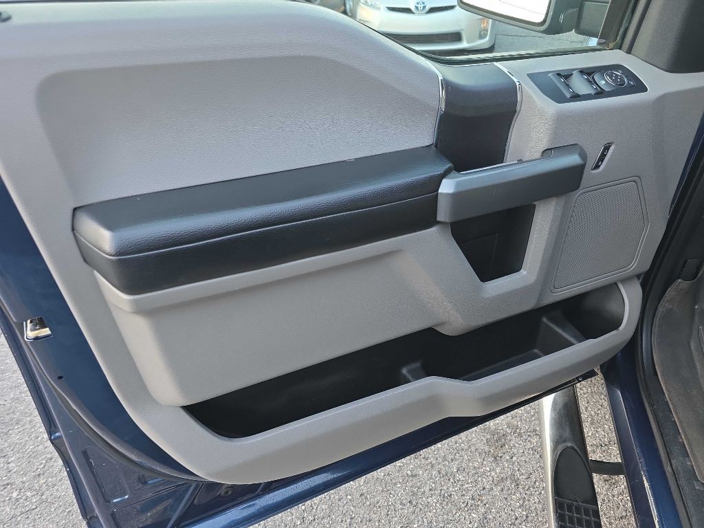 2017 Ford F-150 Image 13