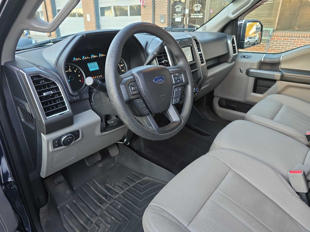 2017 Ford F-150 Image 9