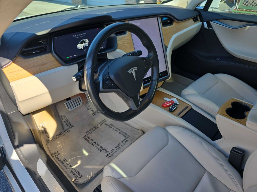 2019 Tesla Model S Image 9