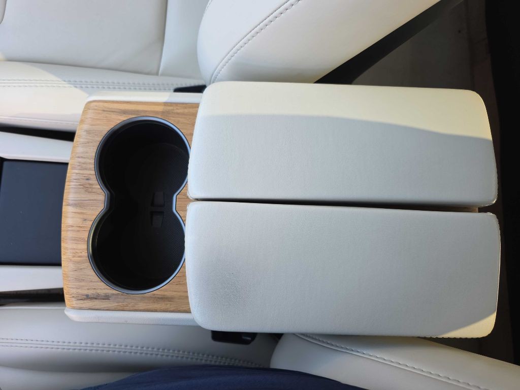 2019 Tesla Model S Image 13