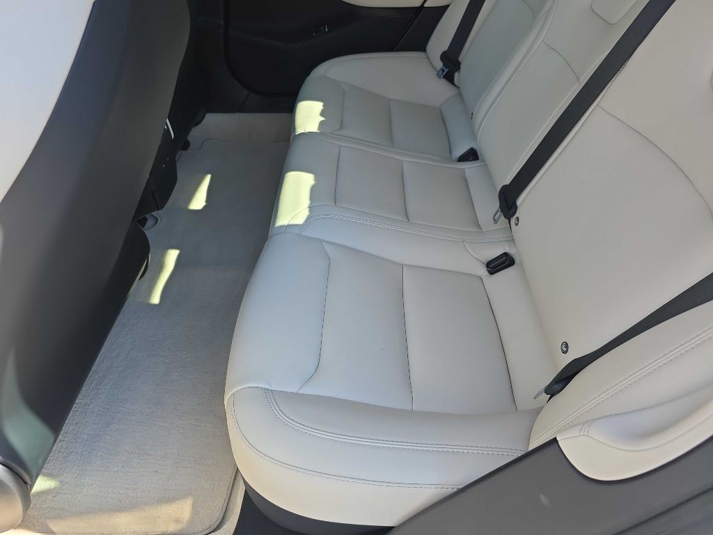 2019 Tesla Model S Image 17