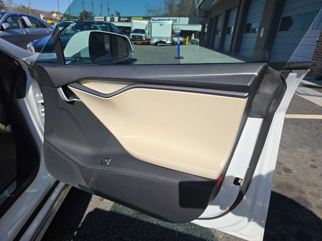 2019 Tesla Model S Image 23