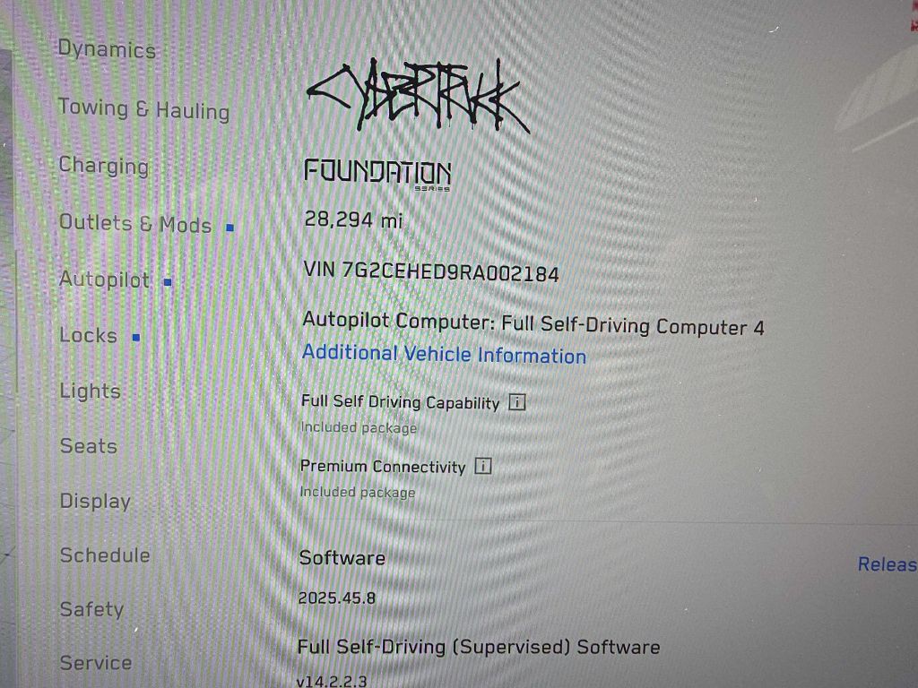 2024 Tesla Cybertruck Image 13
