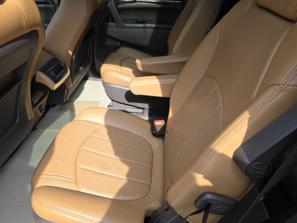 2016 Buick Enclave Image 20