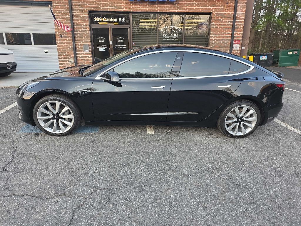 2019 Tesla Model 3 Image 2
