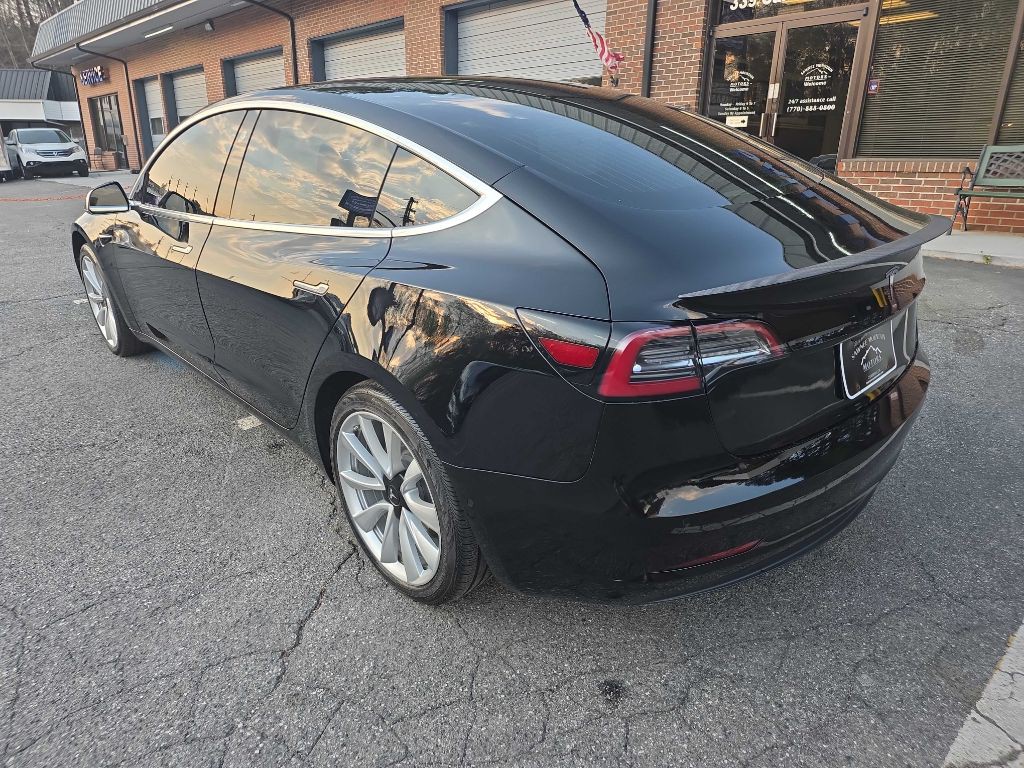 2019 Tesla Model 3 Image 3