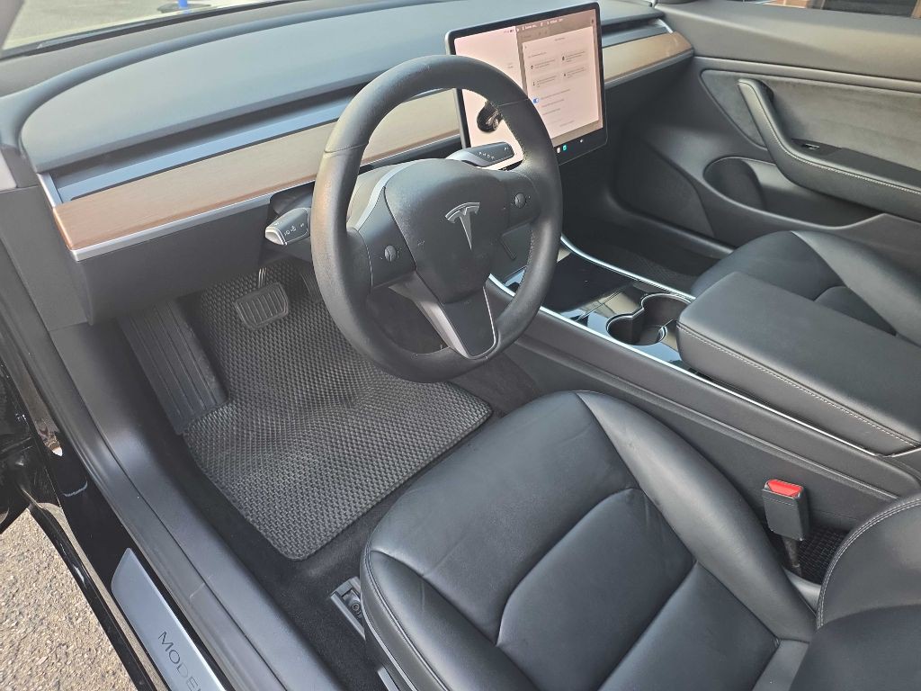 2019 Tesla Model 3 Image 9