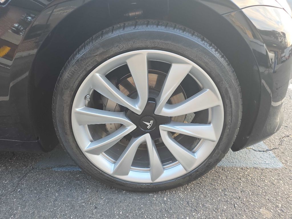2019 Tesla Model 3 Image 21