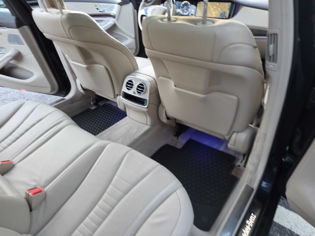 2015 Mercedes-Benz S-Class Image 24