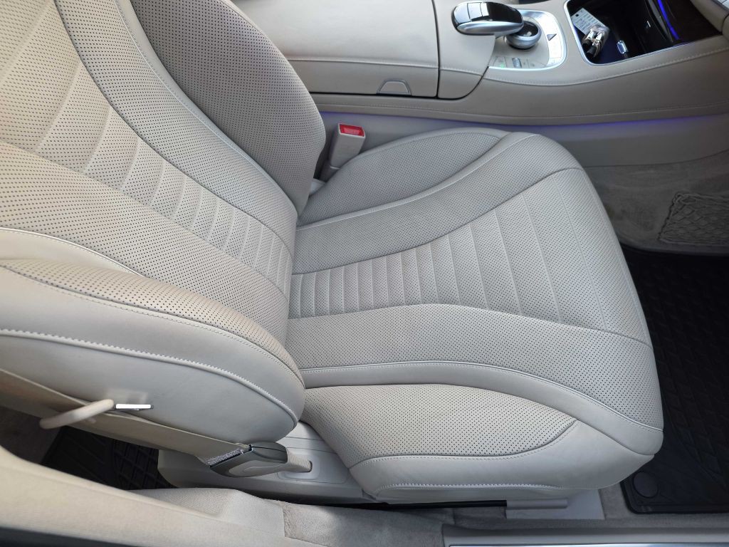 2015 Mercedes-Benz S-Class Image 26