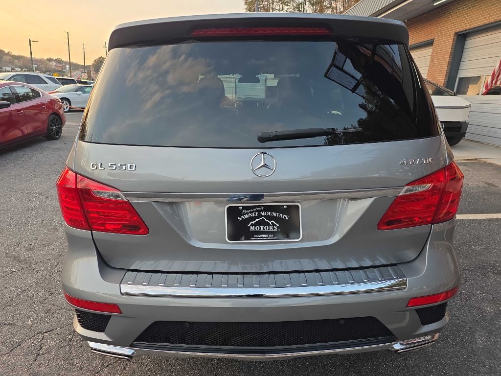 2015 Mercedes-Benz GL-Class Image 4