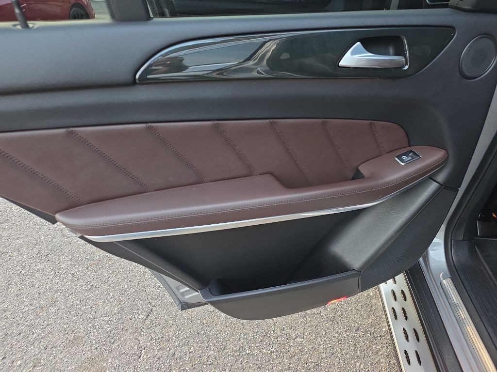 2015 Mercedes-Benz GL-Class Image 20