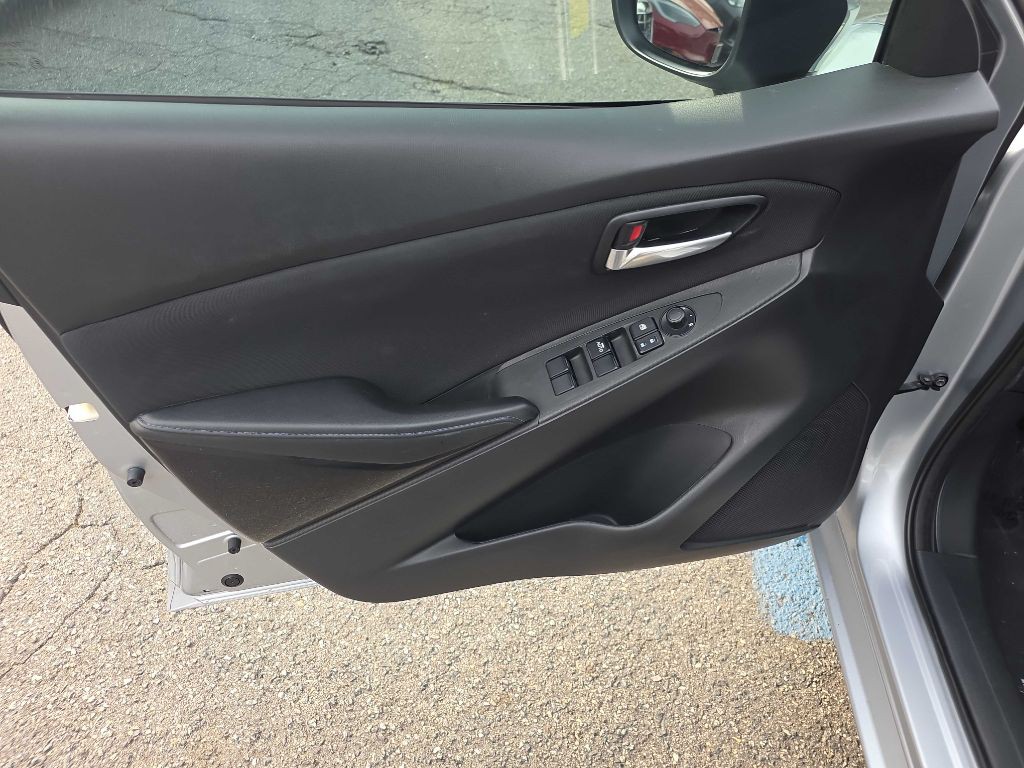 2018 Toyota Yaris Image 10