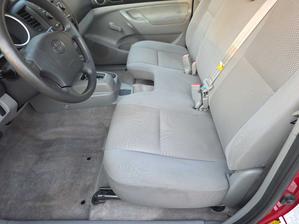 2007 Toyota Tacoma Image 10