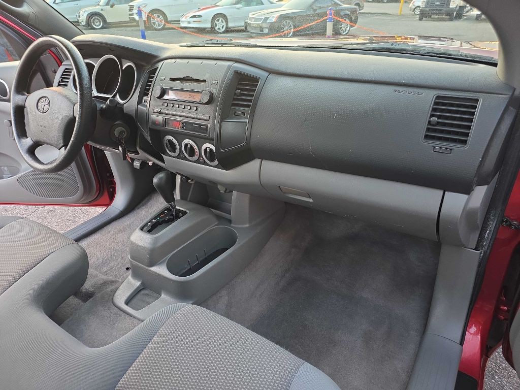 2007 Toyota Tacoma Image 17