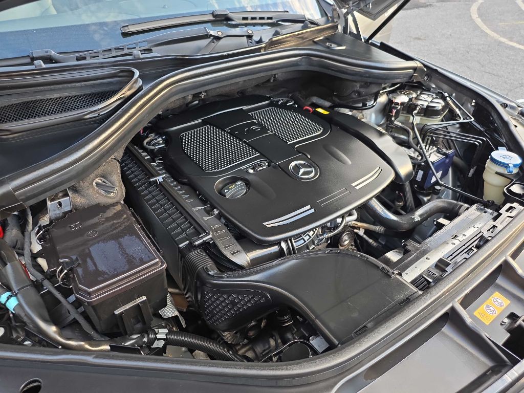 2013 Mercedes-Benz M-Class Image 23