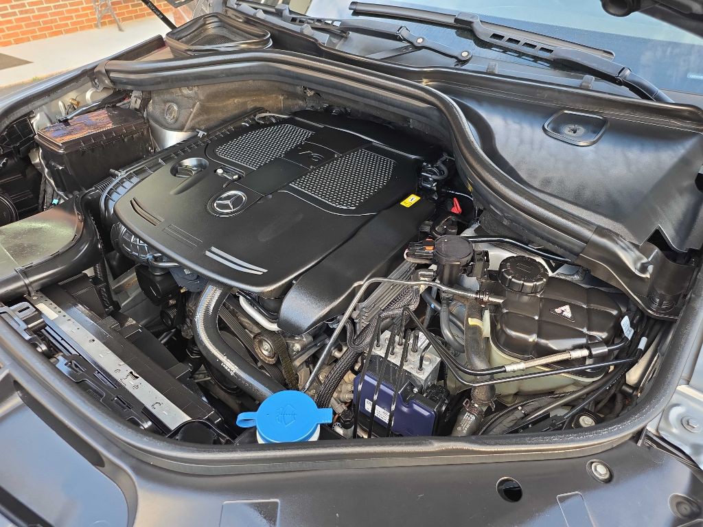 2013 Mercedes-Benz M-Class Image 24