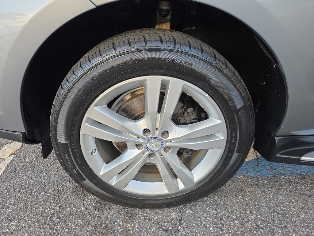 2013 Mercedes-Benz M-Class Image 25