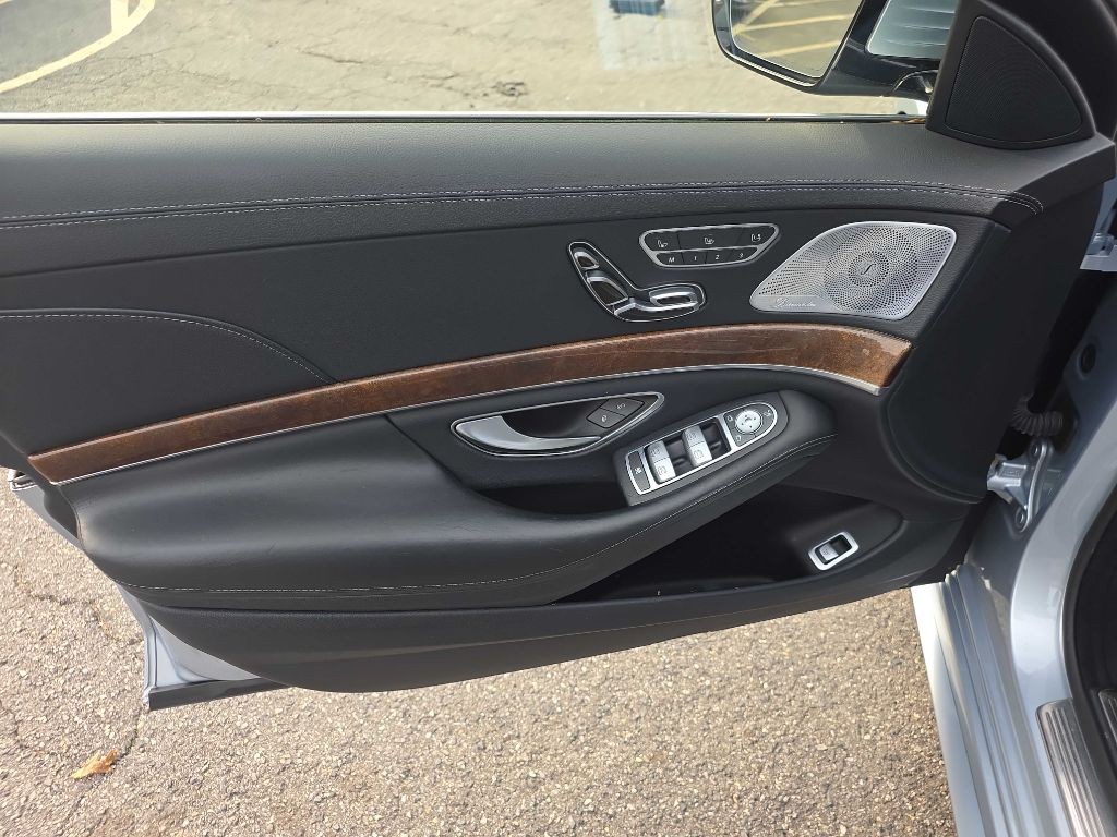 2016 Mercedes-Benz S-Class Image 11