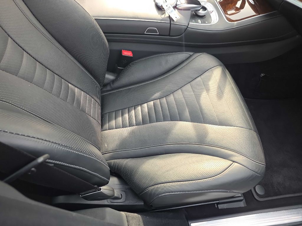 2016 Mercedes-Benz S-Class Image 25