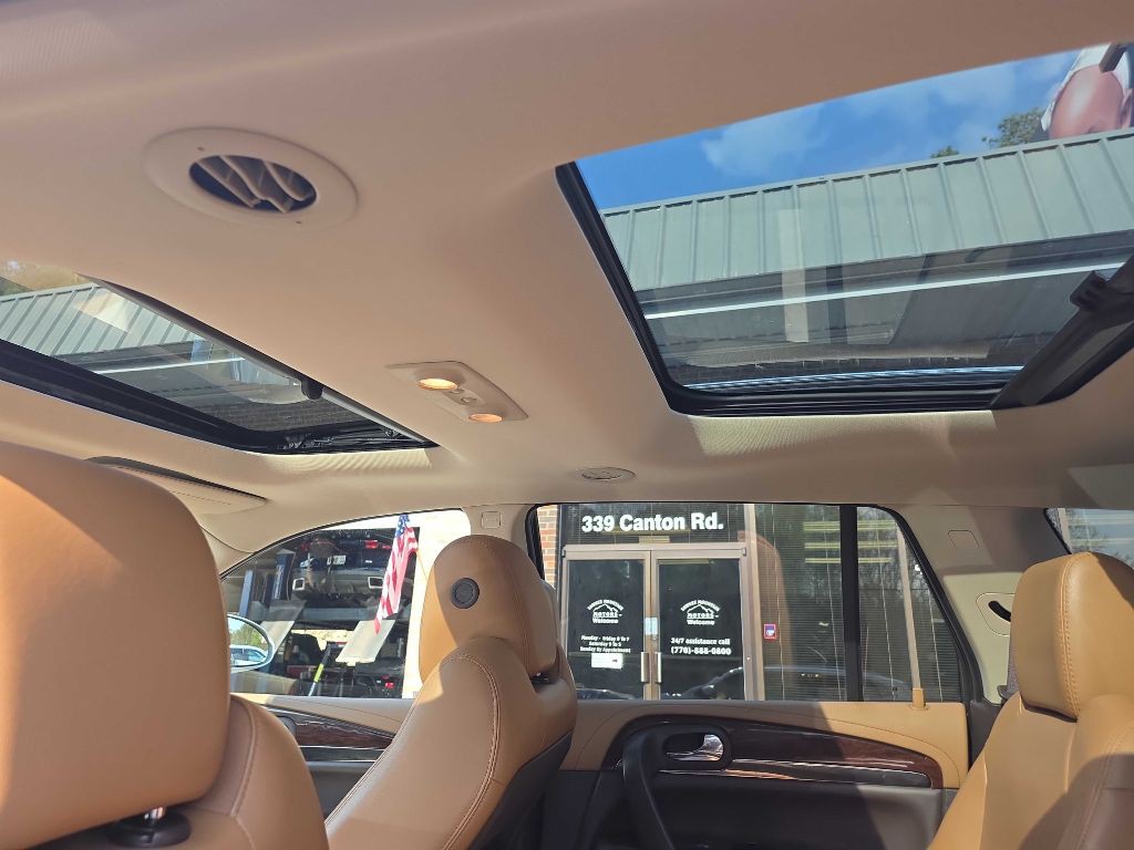 2017 Buick Enclave Image 19