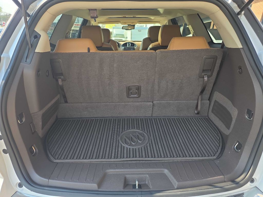 2017 Buick Enclave Image 22